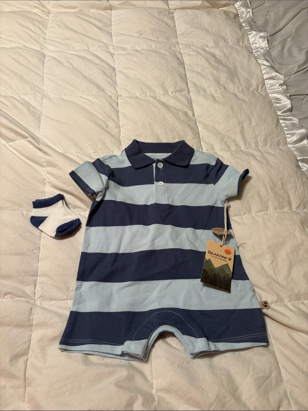 Bearpaw one piece short set with socks